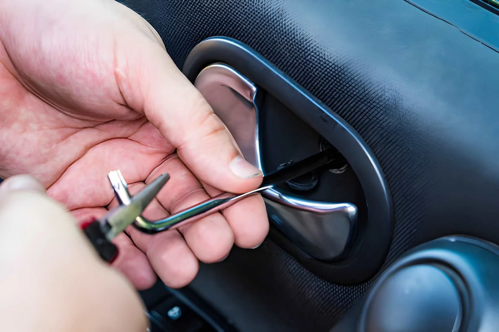 car door lock repair